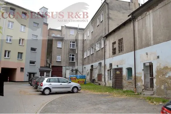 prudnicki, Prudnik, Magazyn w centrum Prudnika